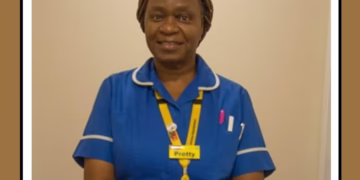 Former NHS Cleaner Becomes Queen’s Nurse After Two-Decade Journey
